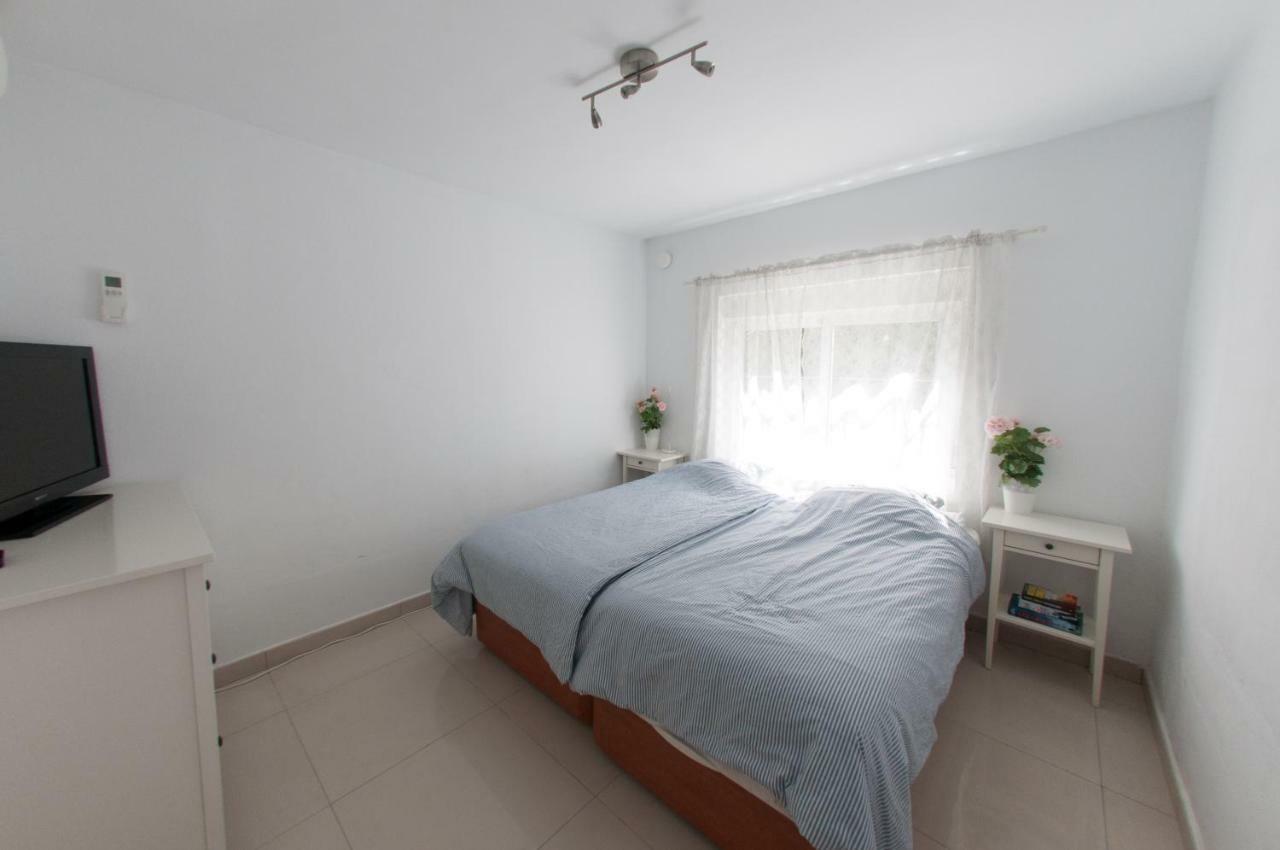 Villa Marysol Sleeps 6 Фуэнхирола Экстерьер фото
